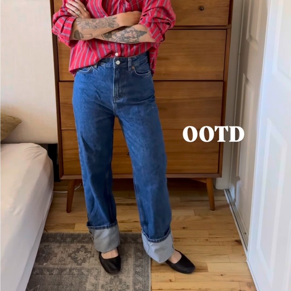 Reformation Wilder High Rise Wide Leg Jeans - Picture 5 of 5